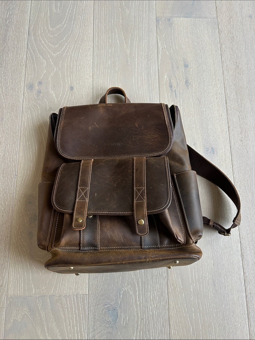 Bostanten vintage leather laptop backpack